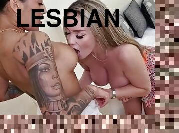 payudara-besar, vagina-pussy, amatir, lesbian-lesbian, permainan-jari, kaki, berambut-pirang, fetish-benda-yang-dapat-meningkatkan-gairah-sex, hotel, berambut-cokelat