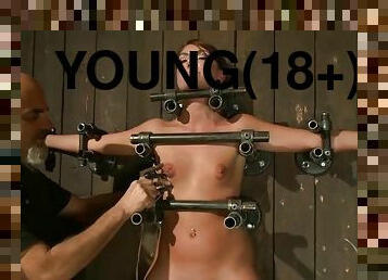 extrême, jouet, bdsm, salope, jeune-18, fétiche, bondage, brunette