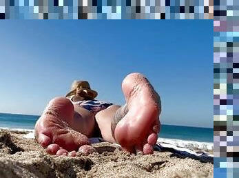 cul, orgasme, public, milf, plage, butin, pieds, fétiche