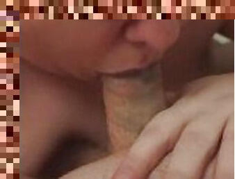 isteri, amatir, blowjob-seks-dengan-mengisap-penis, cumshot-keluarnya-sperma, sperma, berambut-cokelat, mata-tertutup