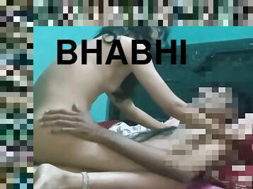 Desi Bhabhi Cheating Servant Sex