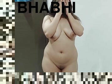 Rabia Bhabhi Nude Dance For Her Client On Video Call