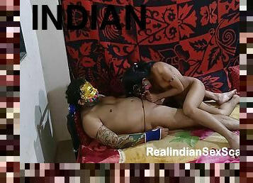 Very Hot Desi Indian Bhabhi Scandal