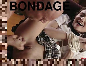 skolepige, teenager, bdsm, bundet, i-ansigtet, fræk, bondage, brunette, små-patter