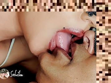 Sunny Leone - Deep Sloppy Dirty Erotic Passionate Tongue Kiss Blow His Mind French Kissing #kiss #tongue