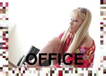 masturbation, bureau-office, blonde, solo