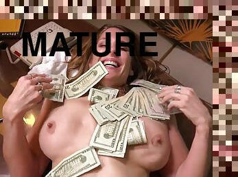 Mature Big-Eyed Cougar Gets Her Salary For Porn Scene