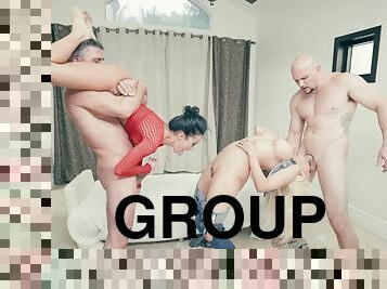 büyük-göğüsler, latin-amerikalı-kadın, porno-yıldızı, grup-sex, binme