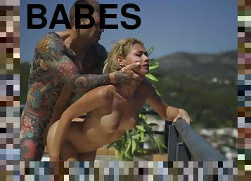 Tattooed guy fucked sexy Veronica Leal on the balcony