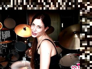 Drum lesbian Nina shows off her perfect body