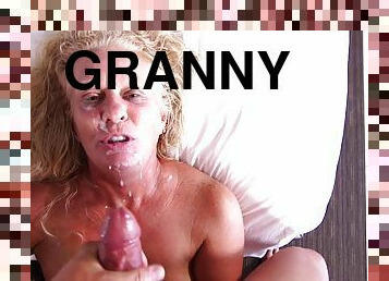 Having Fun With Raunchy Granny - POV sex