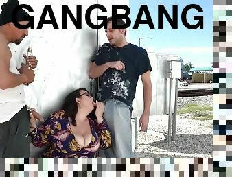 Birthday BBWS Arse Fucks - Gangbang Video