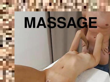 gros-nichons, amateur, anal, fellation, ejaculation-sur-le-corps, maison, massage