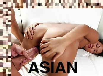 asiatique, levrette, masturbation, amateur, fellation, ejaculation-sur-le-corps, première-fois, sur-le-visage, cow-girl, tatouage