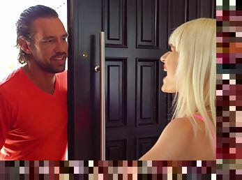 Sexy blonde lady Jessie Saint fucks neighbor