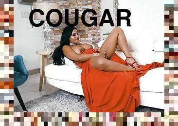 Perverted cougar Mary Jean amazing adult story
