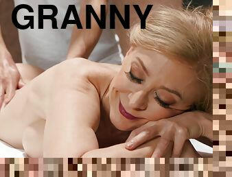 ტრაკი, დიდმკერდიანი, დოგი-სტაილი, ბებია-granny, უზარმაზარი-ყლე, პორნოვარსკვლავი, მასაჟი, მჭიდროდ, ძუძუებიანი, ეროტიული