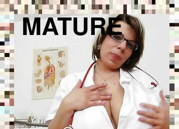 Fat ass mature nurse in medical uniform masturbating in doctors office solo - fetish