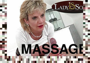 Erotic massage and handjob from Lady Sonia