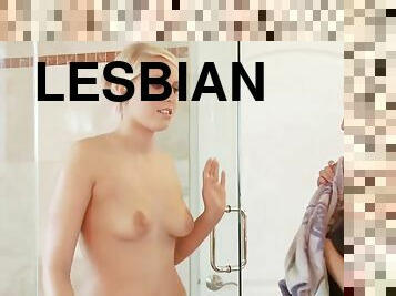 לסבית-lesbian, נשיקות, חברה, פעם-ראשונה, בלונדיני, יפה, עסיסי