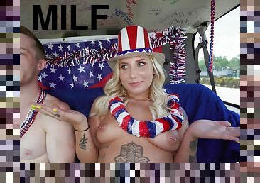 Stella Raee - 4th of July Celebration on The Bus