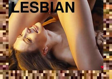 lesbo-lesbian, kolmisin