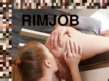 Appetizing landlady thanks the plumber with a rimjob