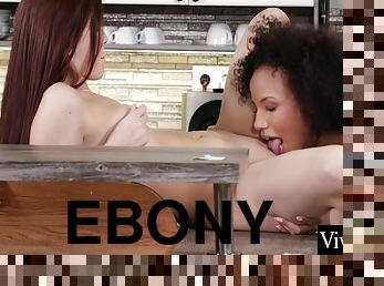 ébène, interracial, lesbienne, milf, pornstar, doigtage, fétiche, brunette, gaie, petits-seins