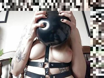 amatir, blowjob-seks-dengan-mengisap-penis, bdsm-seks-kasar-dan-agresif, pelacur-slut, berambut-pirang, fetish-benda-yang-dapat-meningkatkan-gairah-sex, latex, seorang-diri, bondage-seks-dengan-mengikat-tubuh, orang-biadab