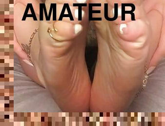 Foot show and masturbation - white toes