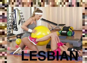 coño-pussy, lesbiana, adolescente, gimnasio, húmedo, entrenamiento