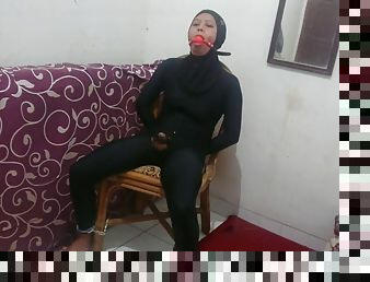 Catsuit Hijab Bondage