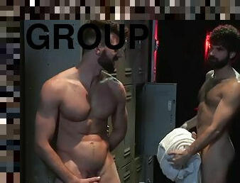 Muscly dudes group fucking and sucking
