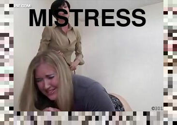 The Mistress punishes