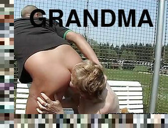 Grandma fucks in public for the first time