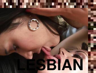 Lesbian event with two dirty beauties