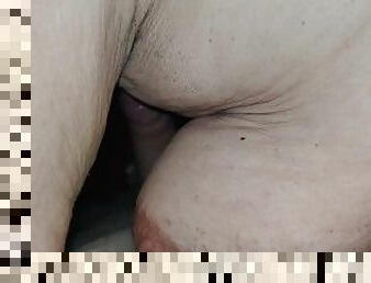 gros-nichons, poilue, amateur, mature, fellation, milf, belle-femme-ronde, point-de-vue, seins-flasques