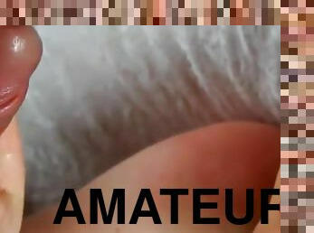 amateur, ejaculation-sur-le-corps, branlette, sur-le-visage, ejaculation