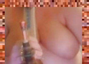 teta-grande, amador, babes, bbw, sozinho, fumando