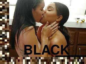 Black chocolate jenna foxx tongue fucks with beauty eden sin