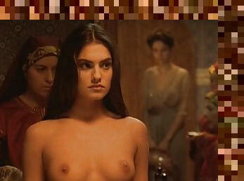 Marie Gillain Nue dans Harem Suare 1999