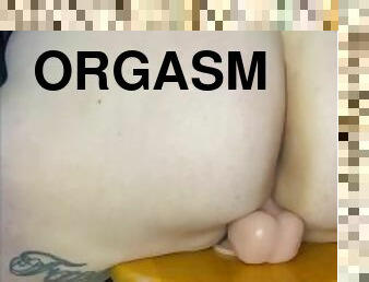 röv, orgasm, kvinnligt-sprut, amatör, milf, bbw, dildo, ensam, tatuering