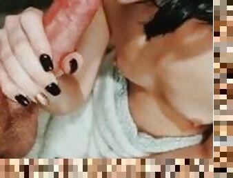 giclée, amateur, fellation, ejaculation-sur-le-corps, milf, branlette, sur-le-visage, mignonne, réalité, petits-seins