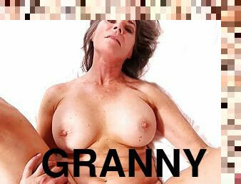 Sexy granny enjoys slow sex