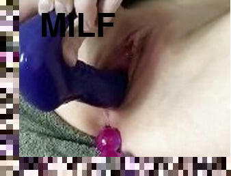 Milf double anal masturbation close up!