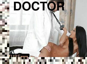 Apolonia Lapiedra gets checked by the doctor