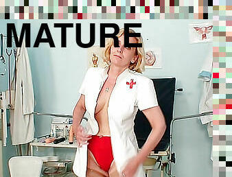 Mature blonde nurse speculum play