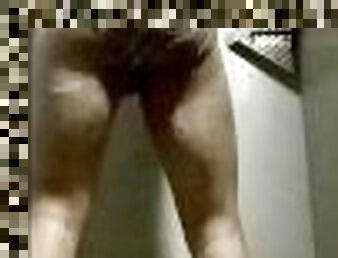 bañando, amateur, chorro-de-corrida, polla-enorme, gay, paja, corrida, ducha, a-solas, musculada