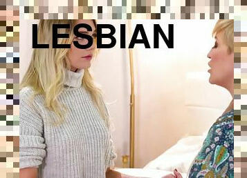 Kenna James having lesbian sex with psychic Ryan Keely