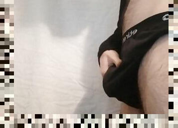 Grabbing my bulge !! ????????????